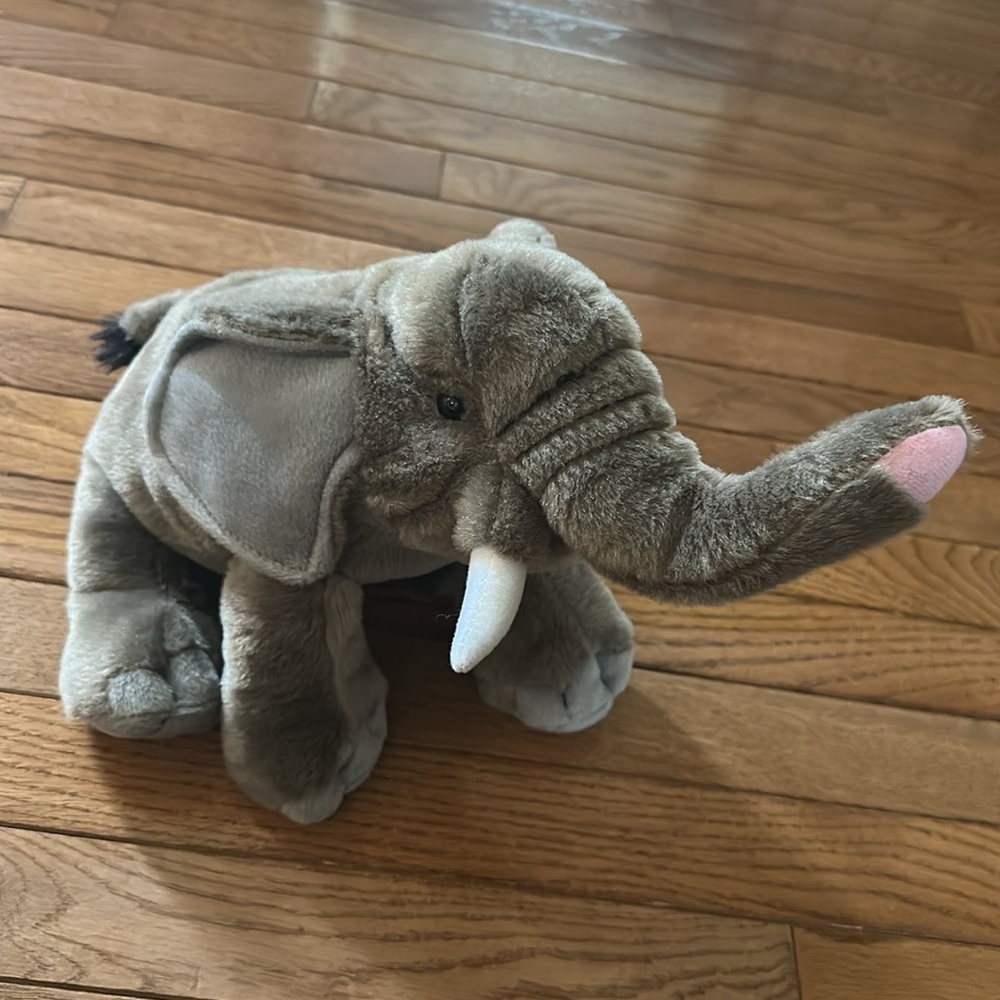 🐘 WILD REPUBLIC Gray Elephant Stuffed Animal stuffie kids toy
